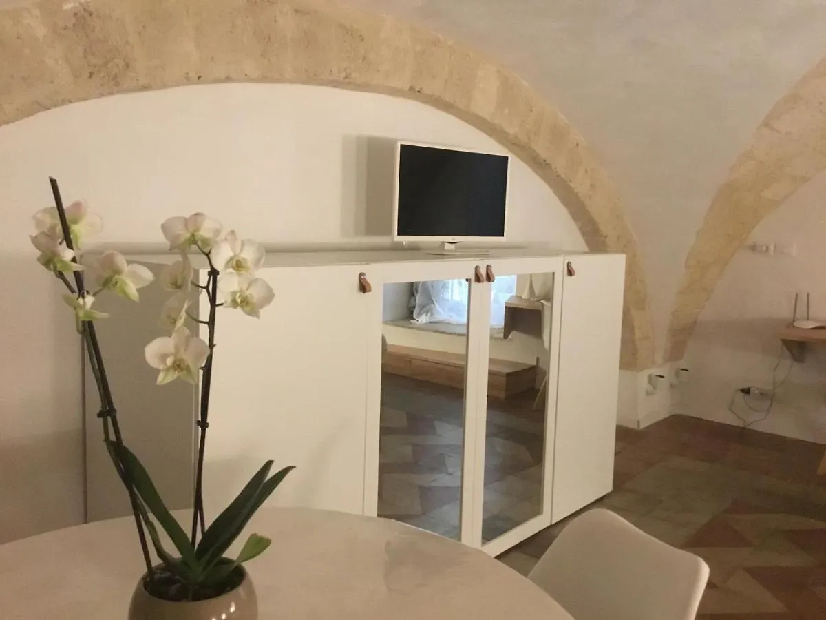 Apartment Flos Bari Italy